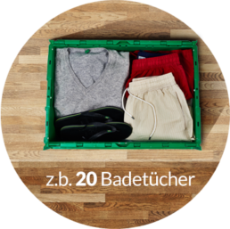 In eine Umzugsbox von GoFoxBox passen 20 Badetücher.